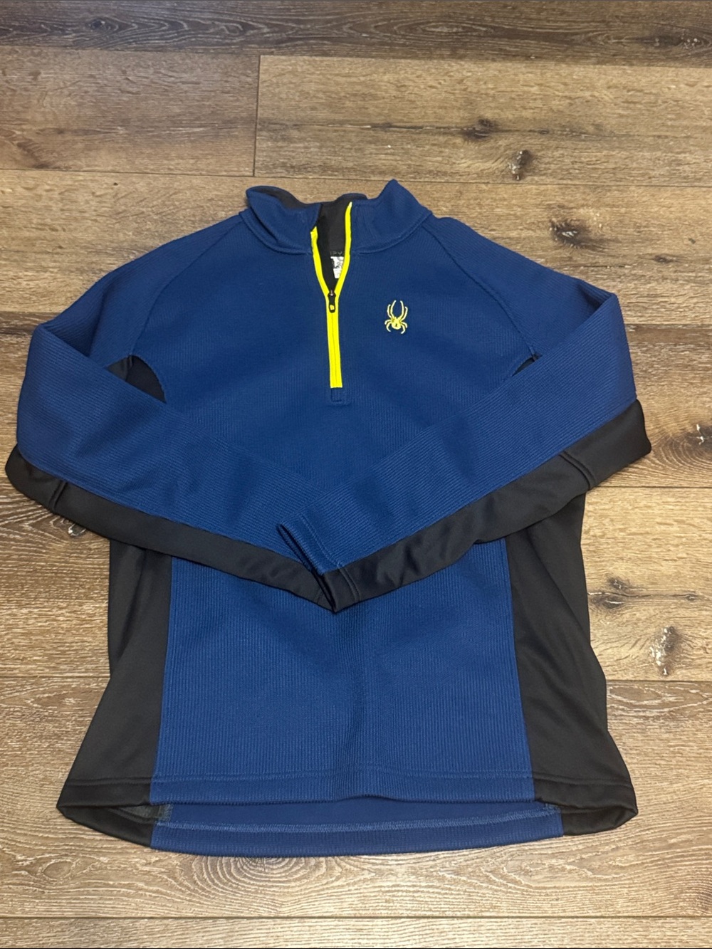 Spyder quarter zip XL